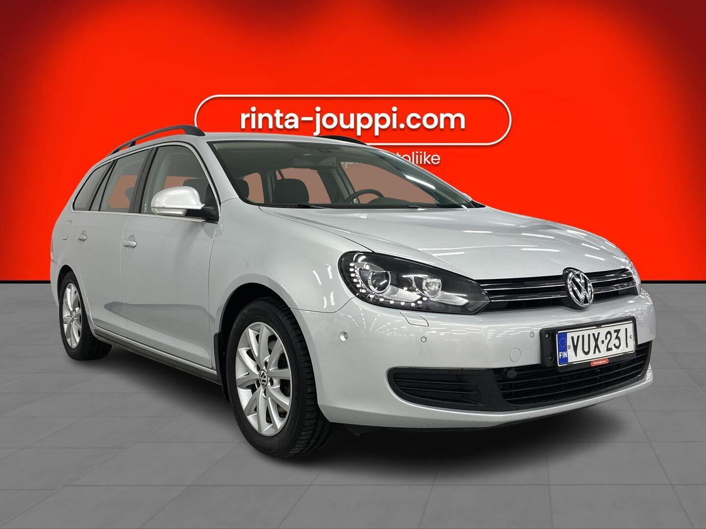 VOLKSWAGEN Golf 2013