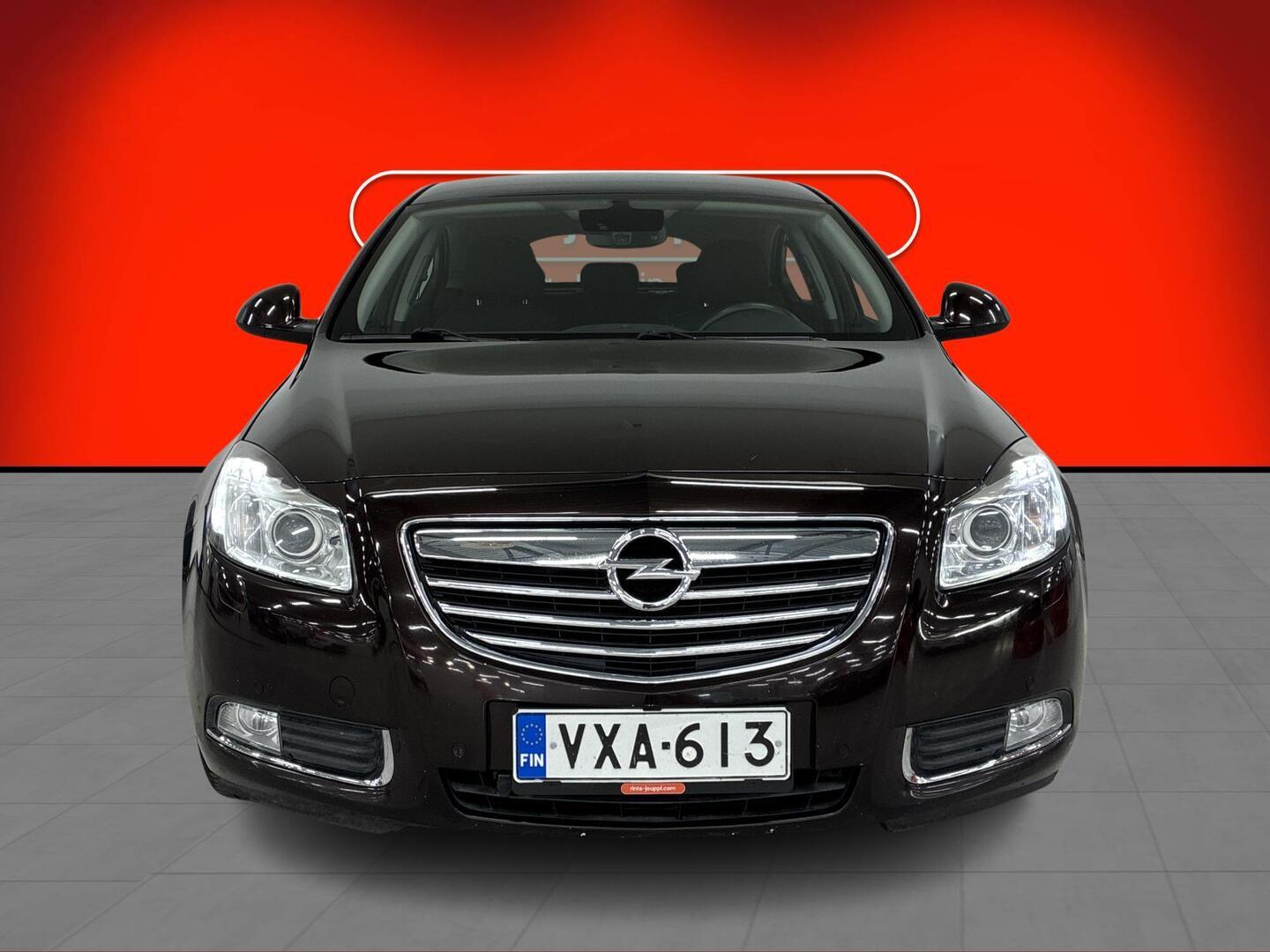 OPEL Insignia 2013