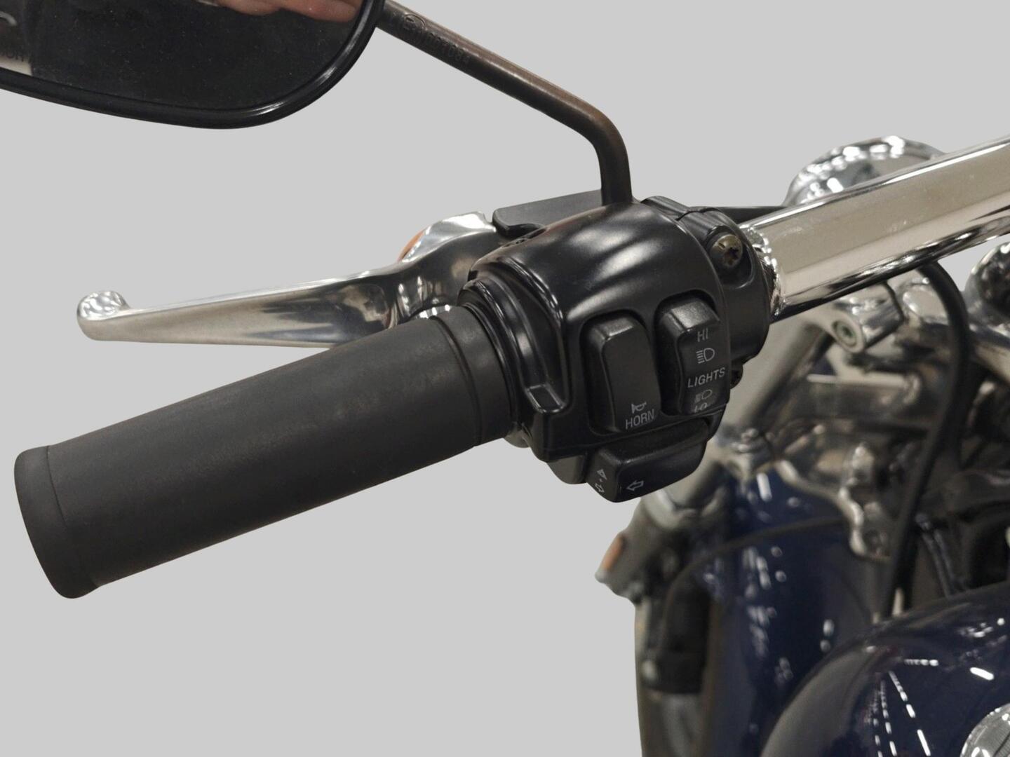 HARLEY-DAVIDSON DYNA 2008