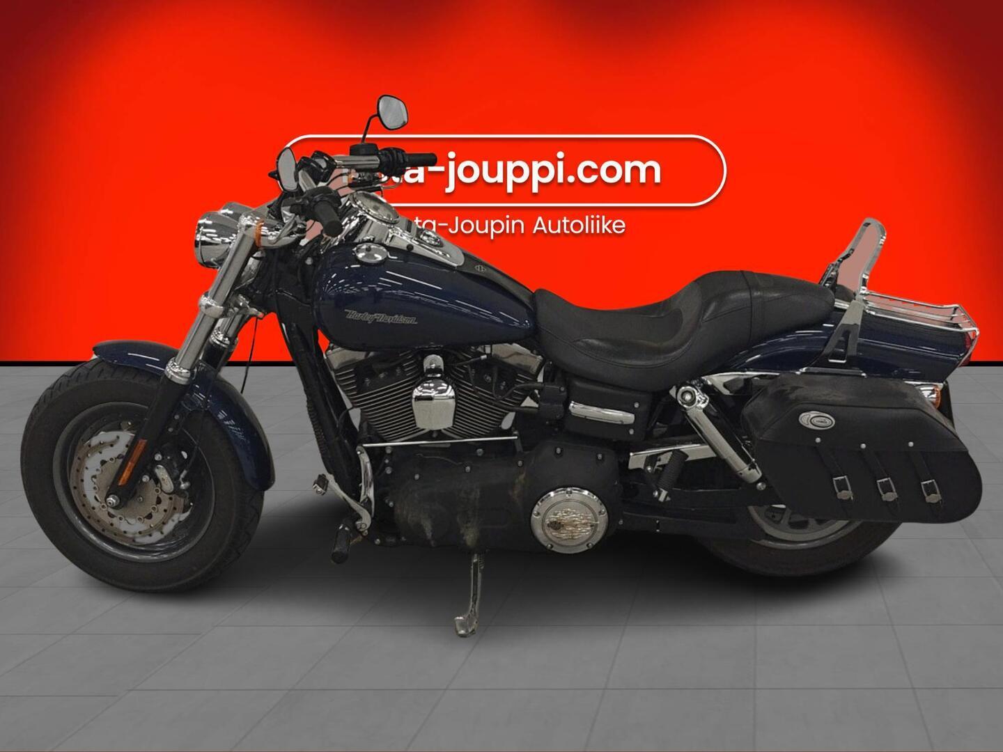 HARLEY-DAVIDSON DYNA 2008
