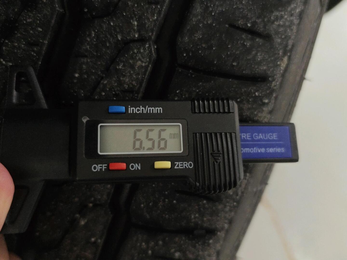 VOLKSWAGEN Transporter 2008