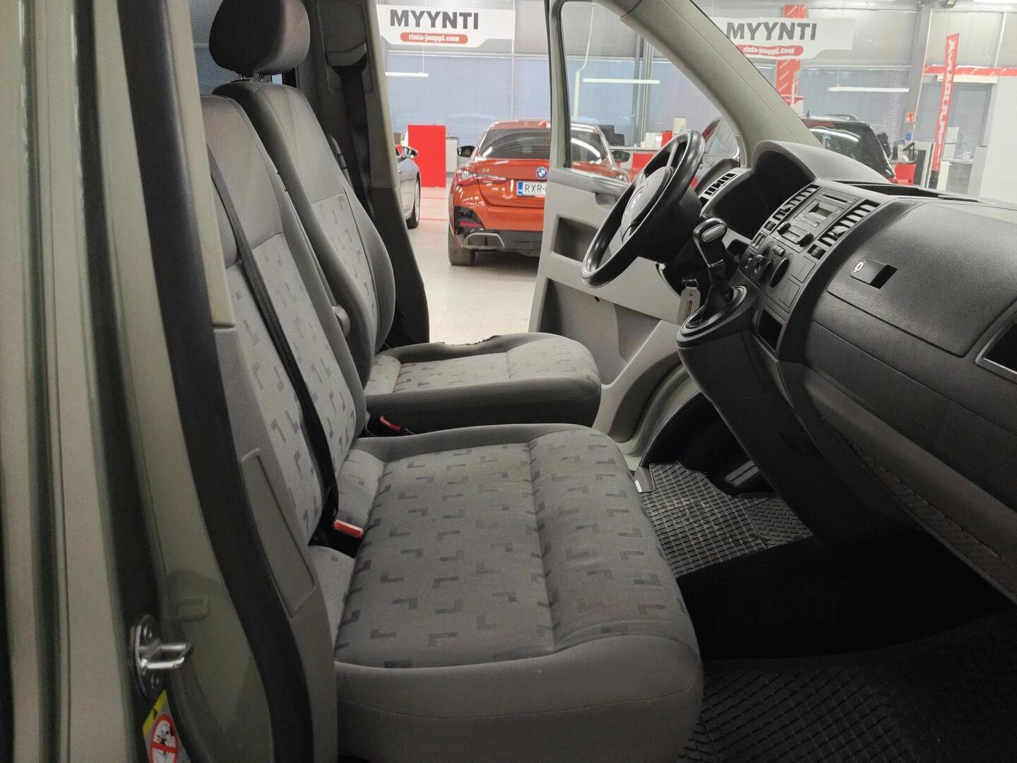 VOLKSWAGEN Transporter 2008