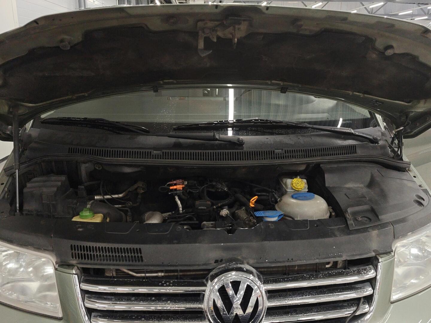 VOLKSWAGEN Transporter 2008