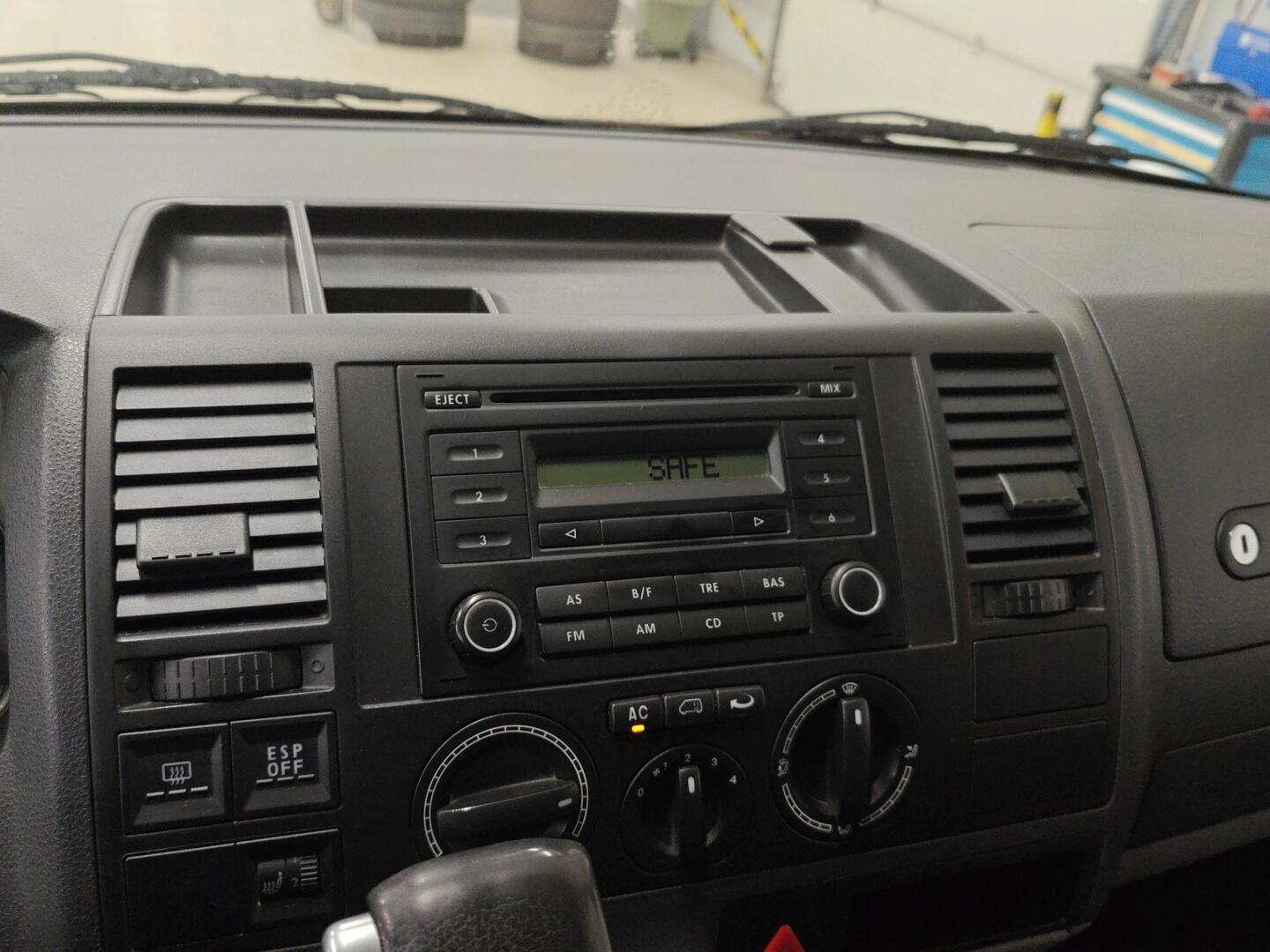 VOLKSWAGEN Transporter 2008