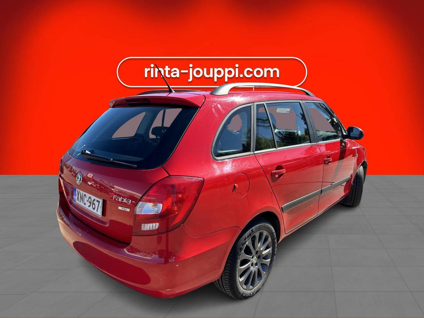 SKODA Fabia 2013