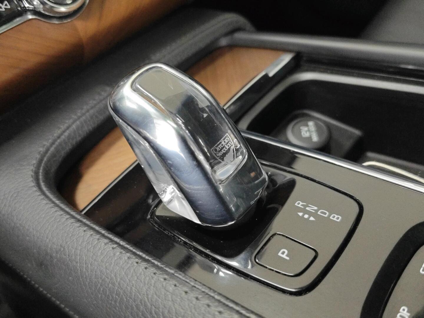 VOLVO XC90 2017