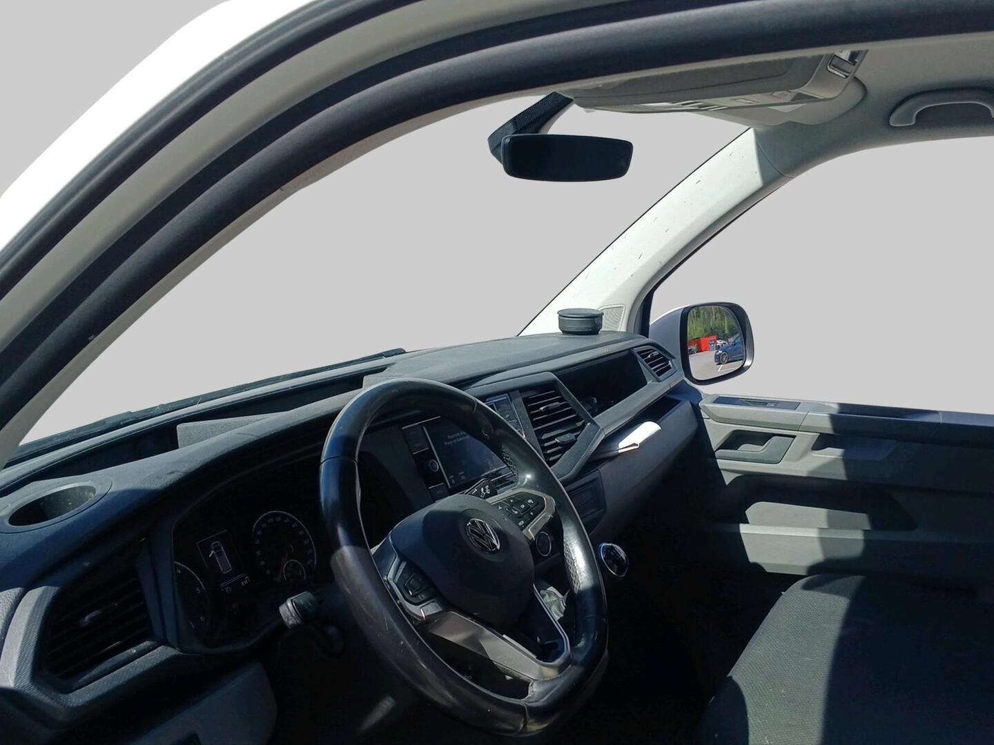 VOLKSWAGEN Transporter 2020