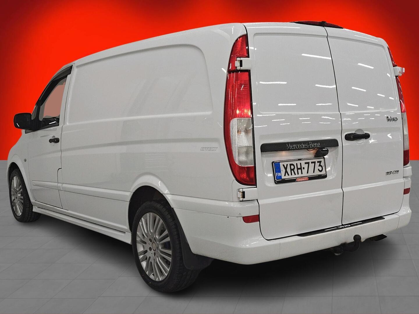 MERCEDES-BENZ Vito 2013