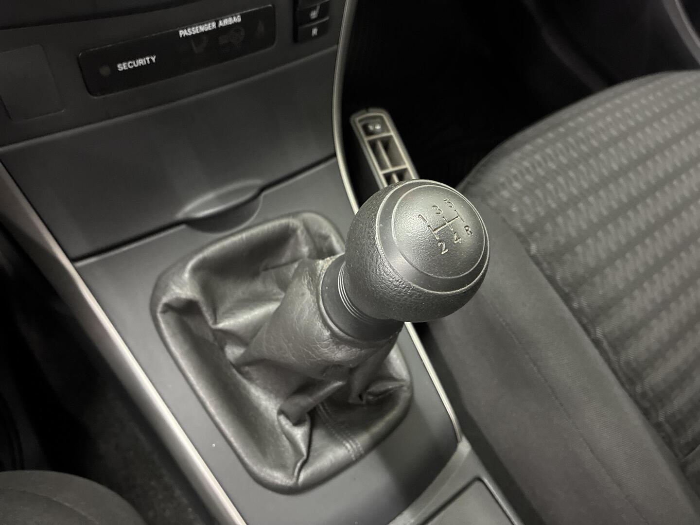 TOYOTA Corolla 2009
