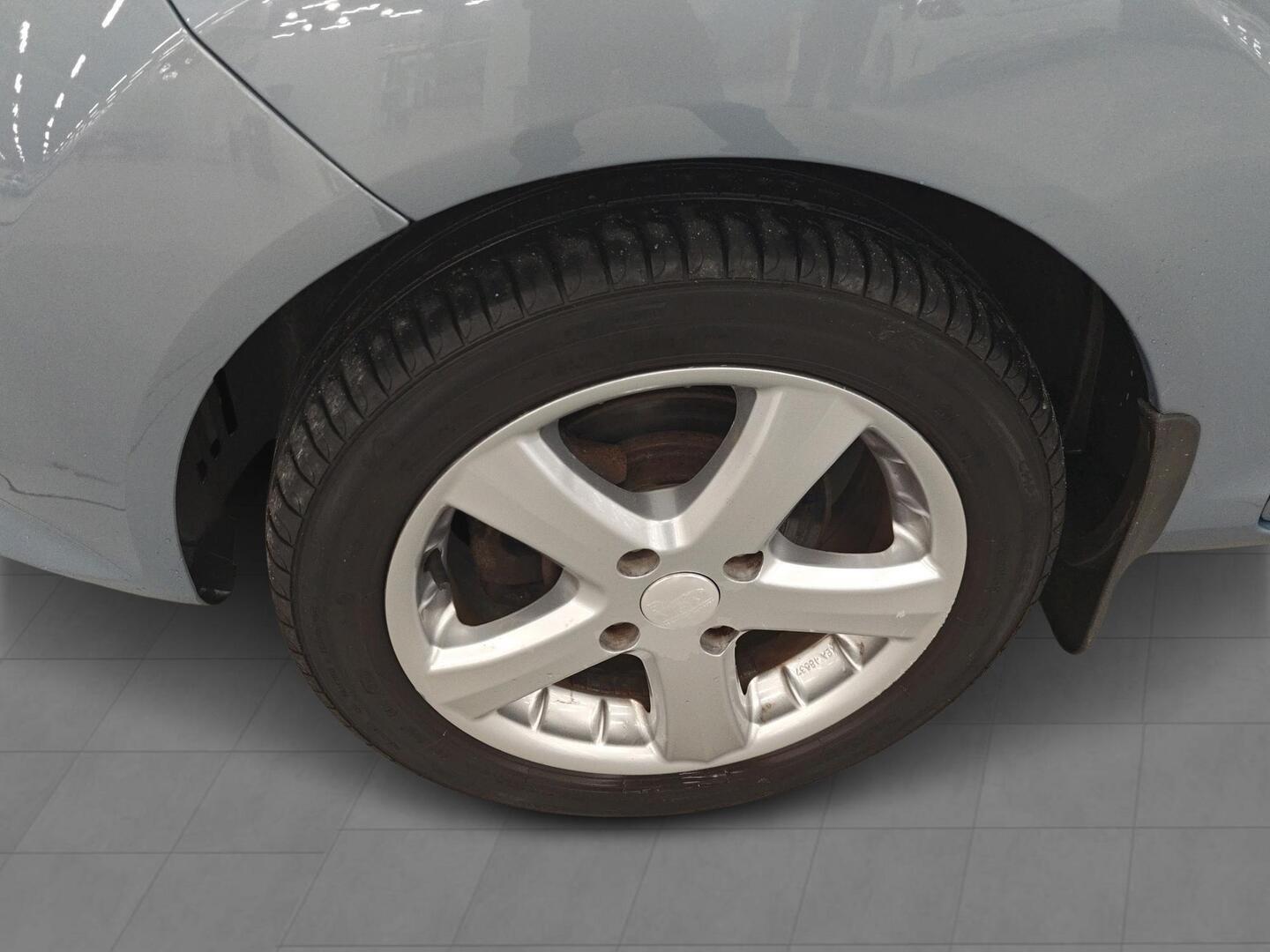 FORD Fiesta 2009