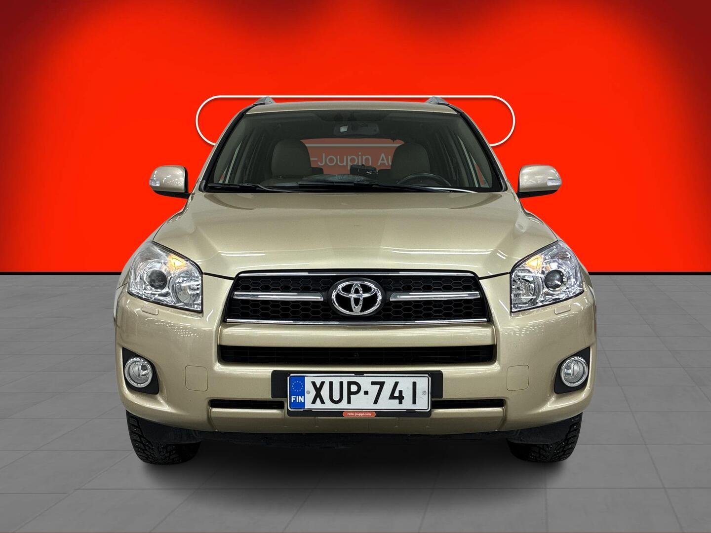 TOYOTA RAV4 2009