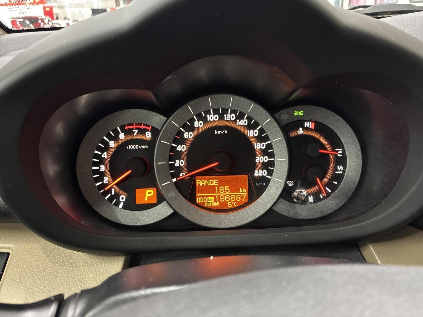 TOYOTA RAV4 2009