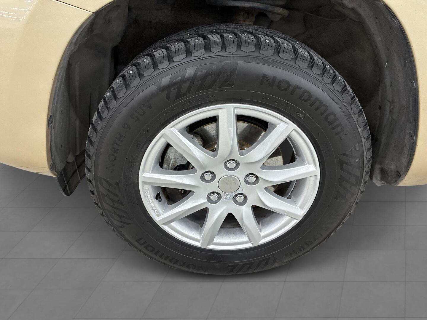 TOYOTA RAV4 2009