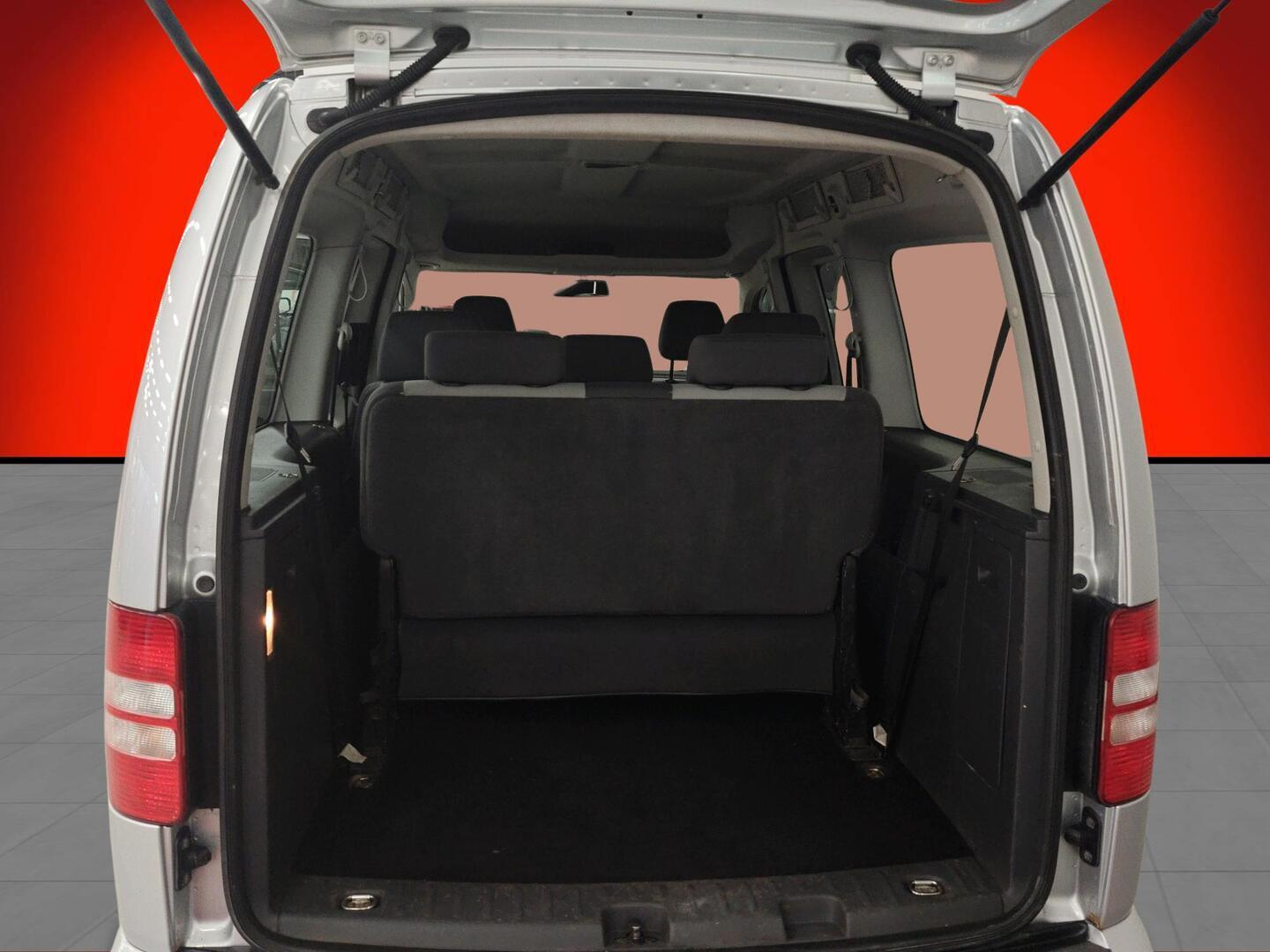 VOLKSWAGEN Caddy Maxi 2013