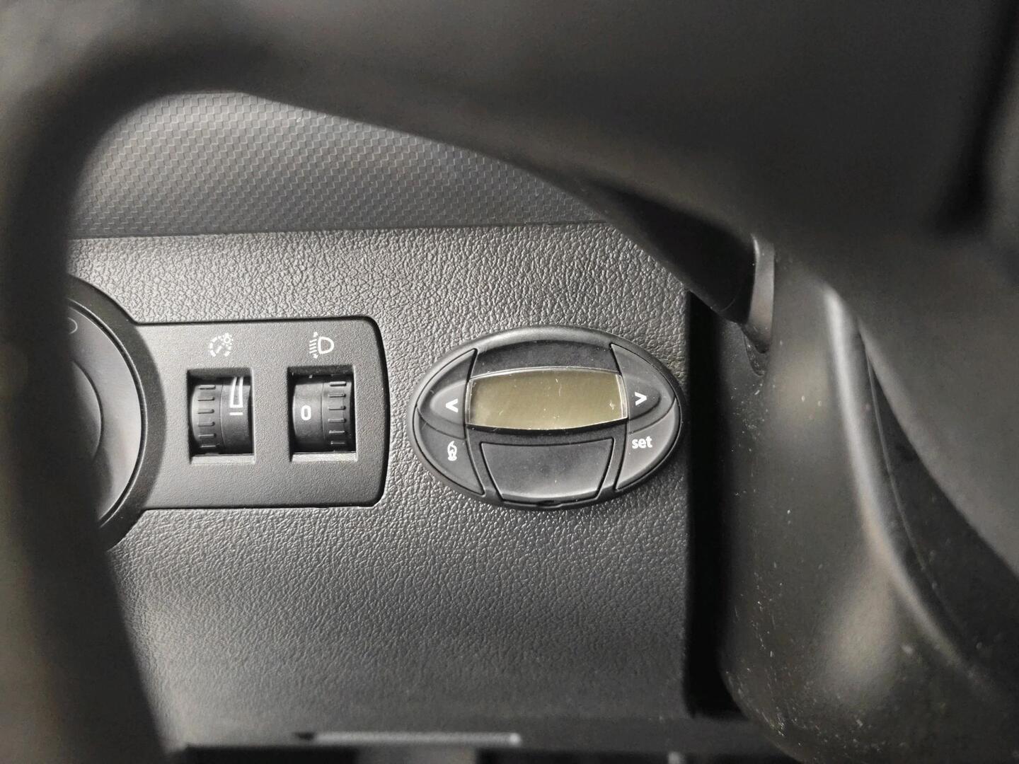 VOLKSWAGEN Caddy Maxi 2013