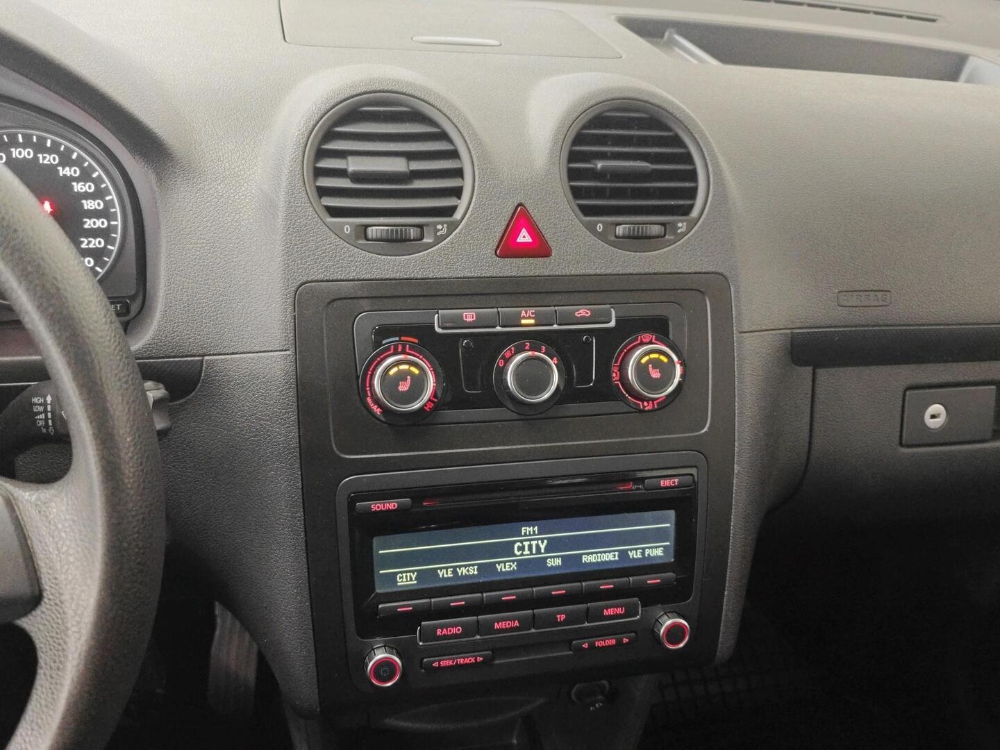 VOLKSWAGEN Caddy Maxi 2013