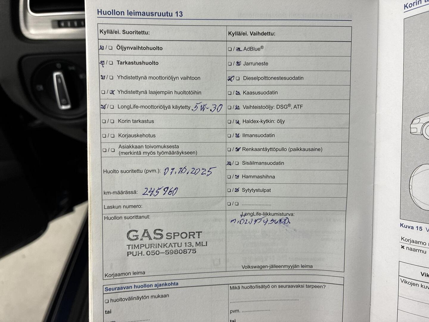 VOLKSWAGEN Golf 2014