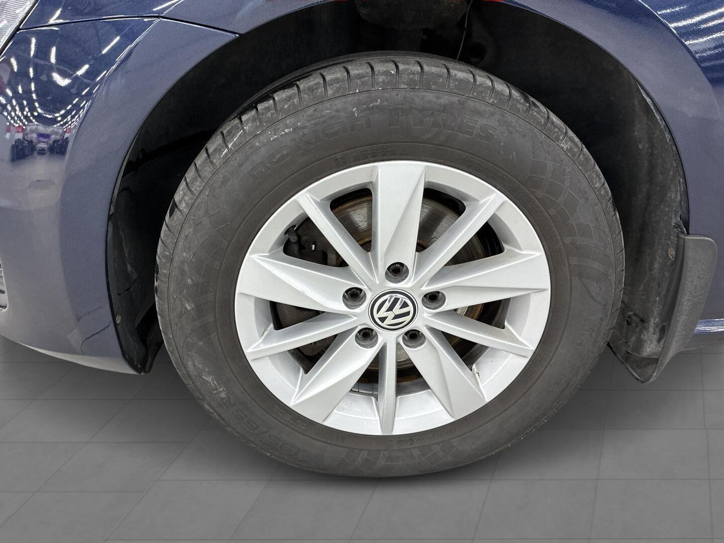VOLKSWAGEN Golf 2014