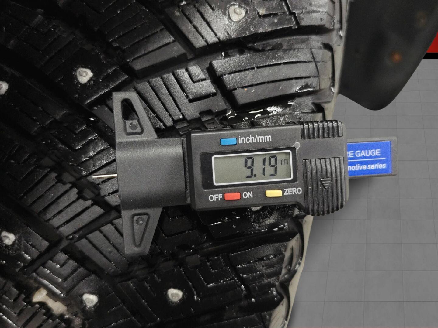 VOLKSWAGEN Polo 2006