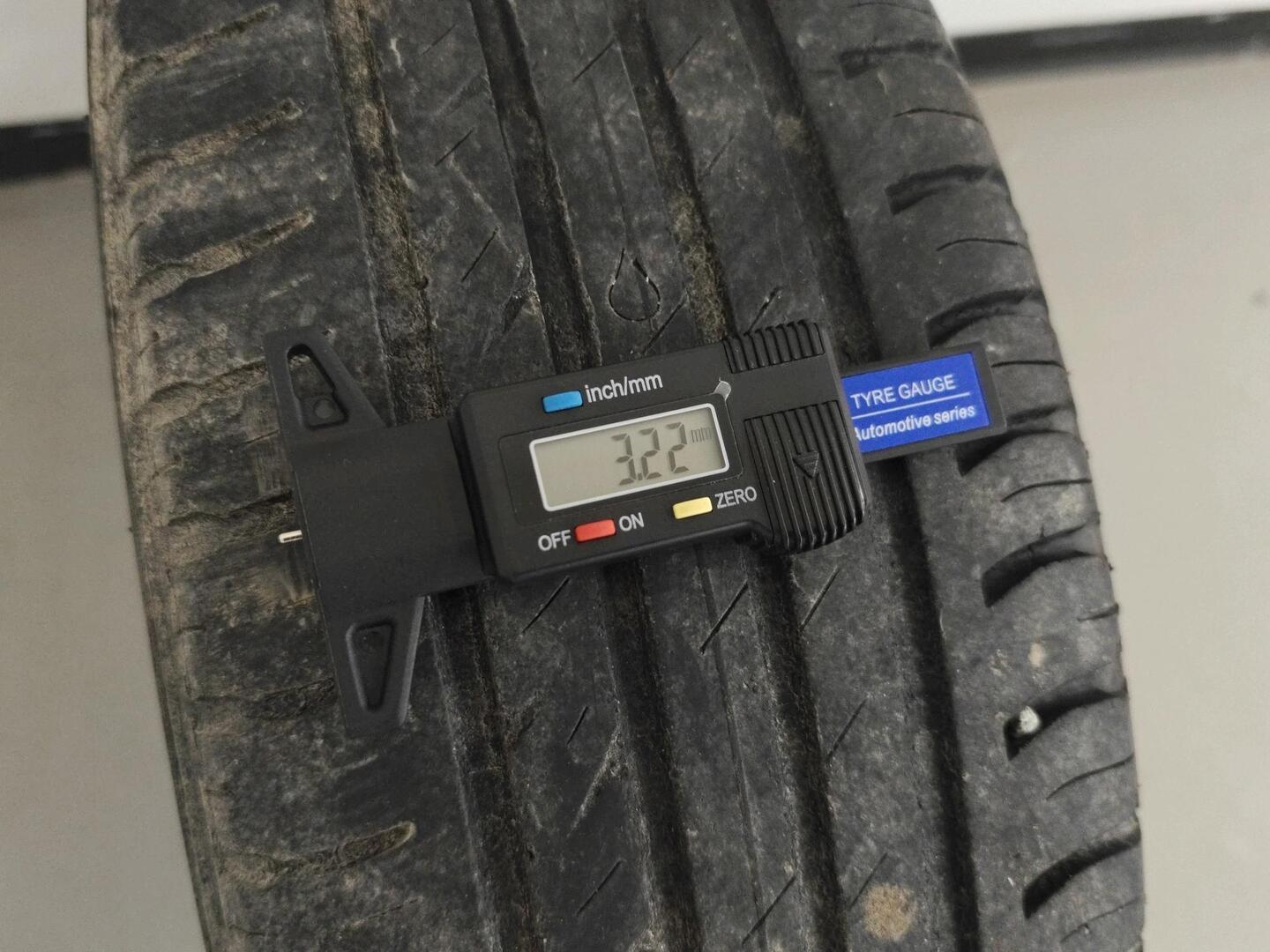 VOLKSWAGEN Polo 2006