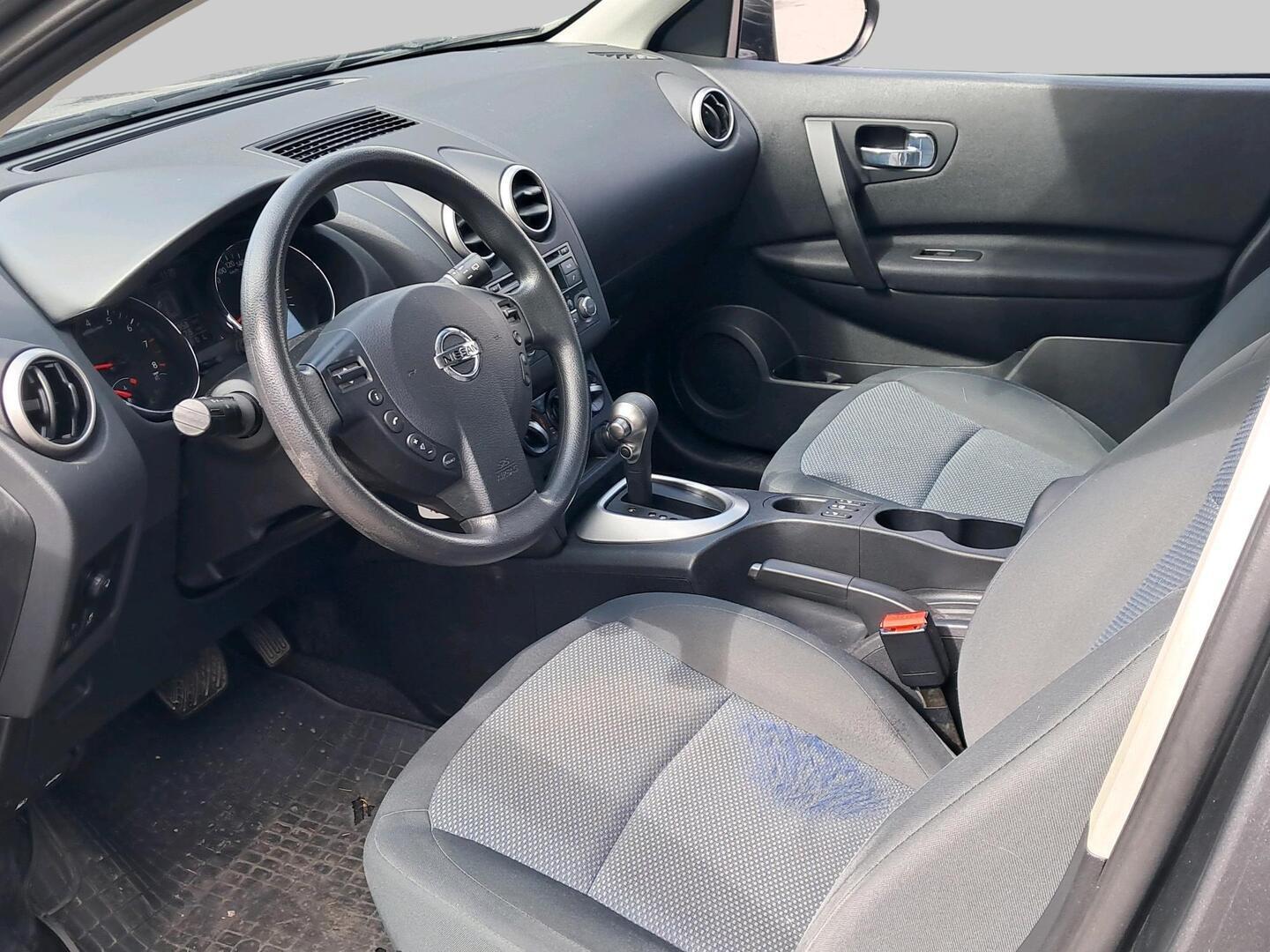 NISSAN Qashqai 2013