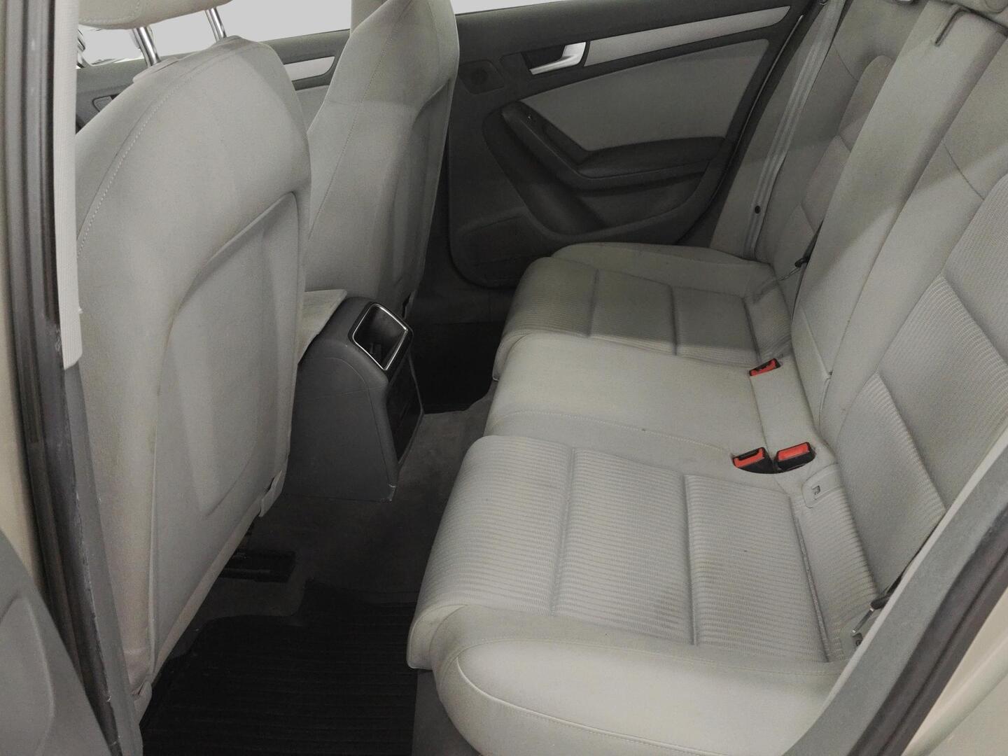 AUDI A4 2013