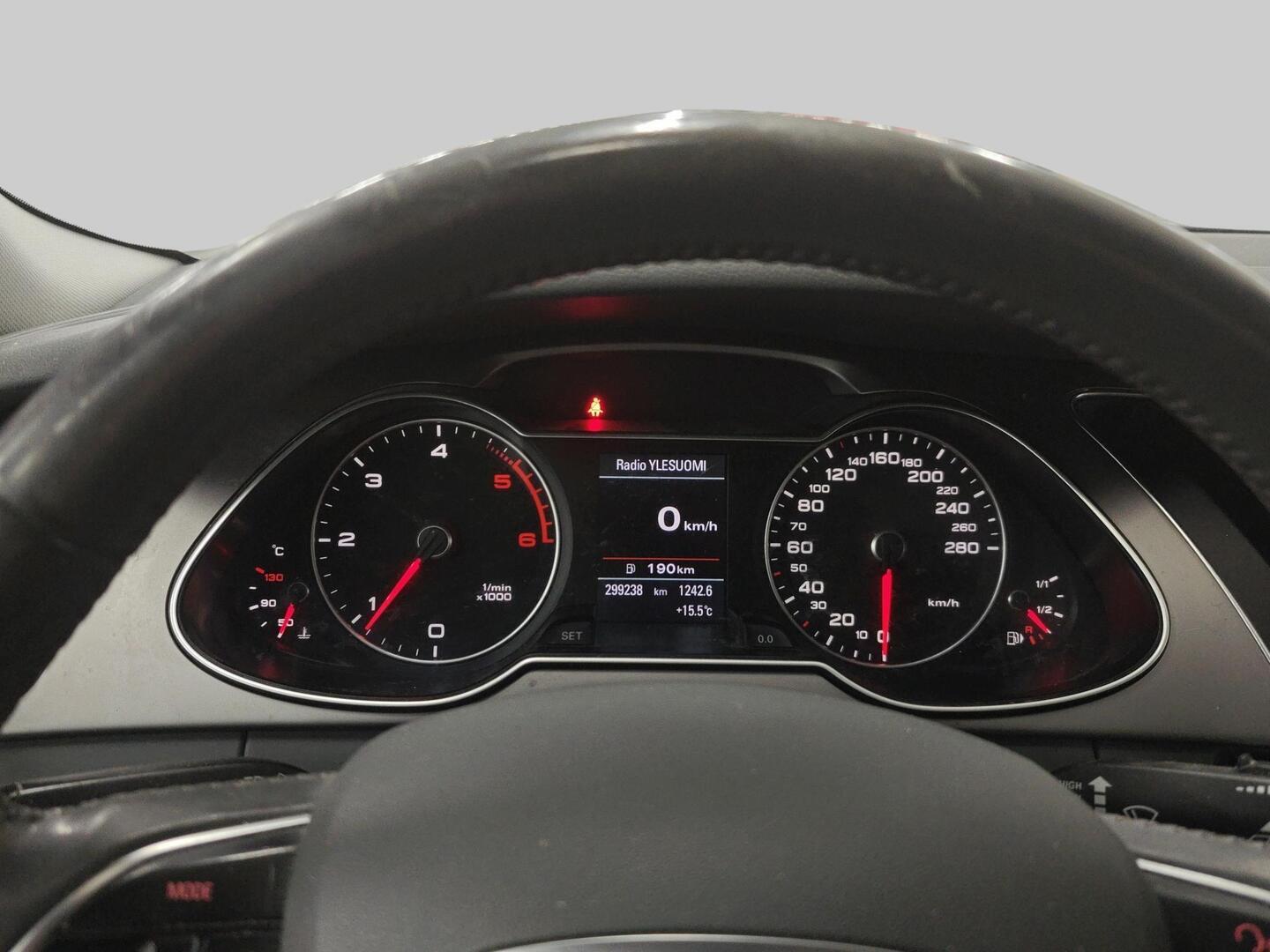 AUDI A4 2013