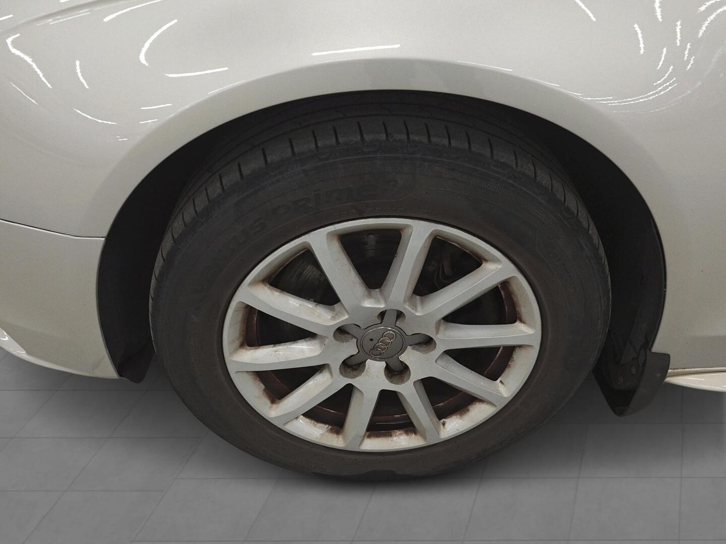 AUDI A4 2013