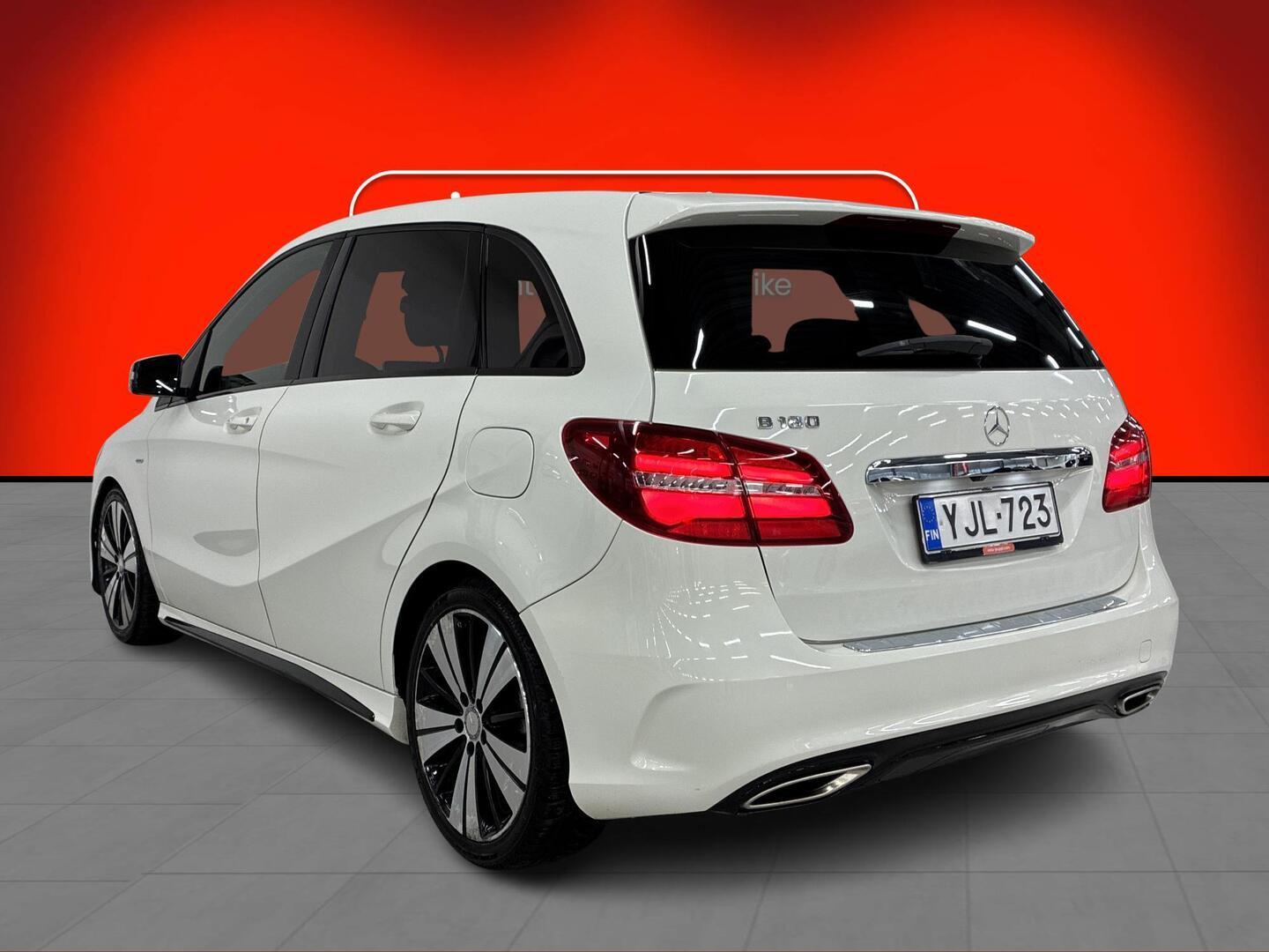 MERCEDES-BENZ B 2017