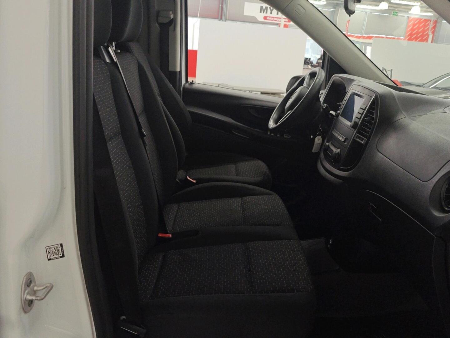 MERCEDES-BENZ VITO 2022