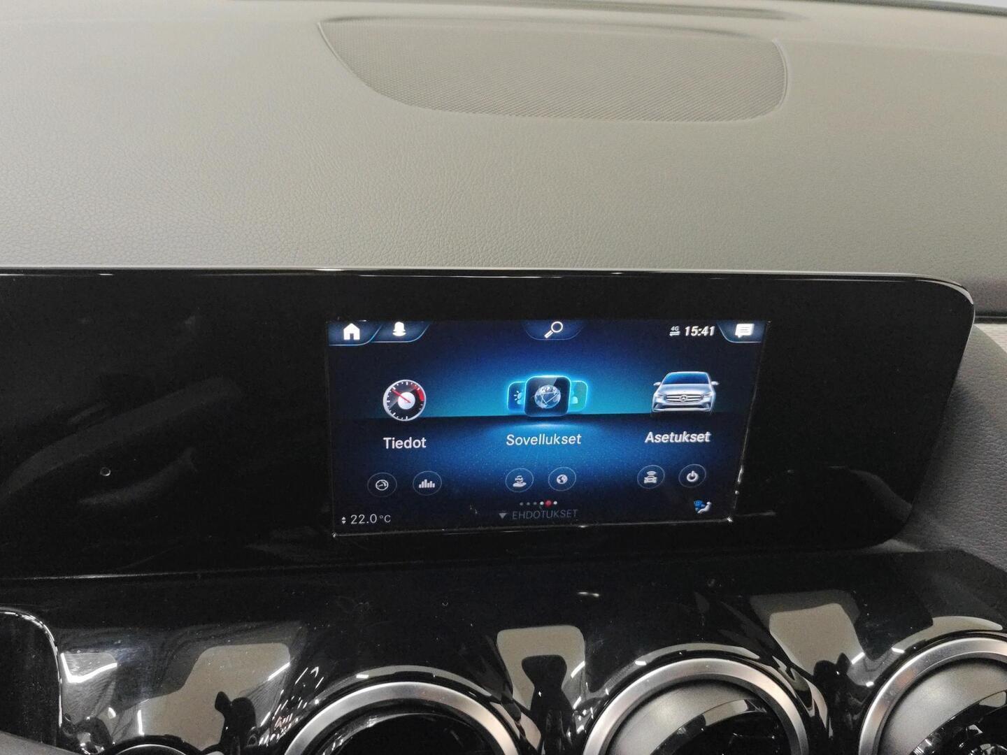 MERCEDES-BENZ B 2019