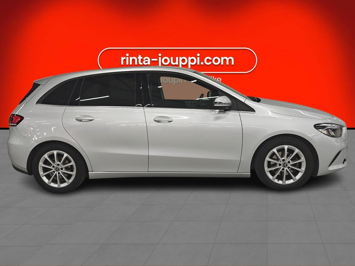 MERCEDES-BENZ B 2019