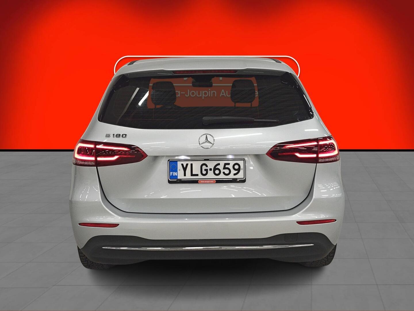 MERCEDES-BENZ B 2019