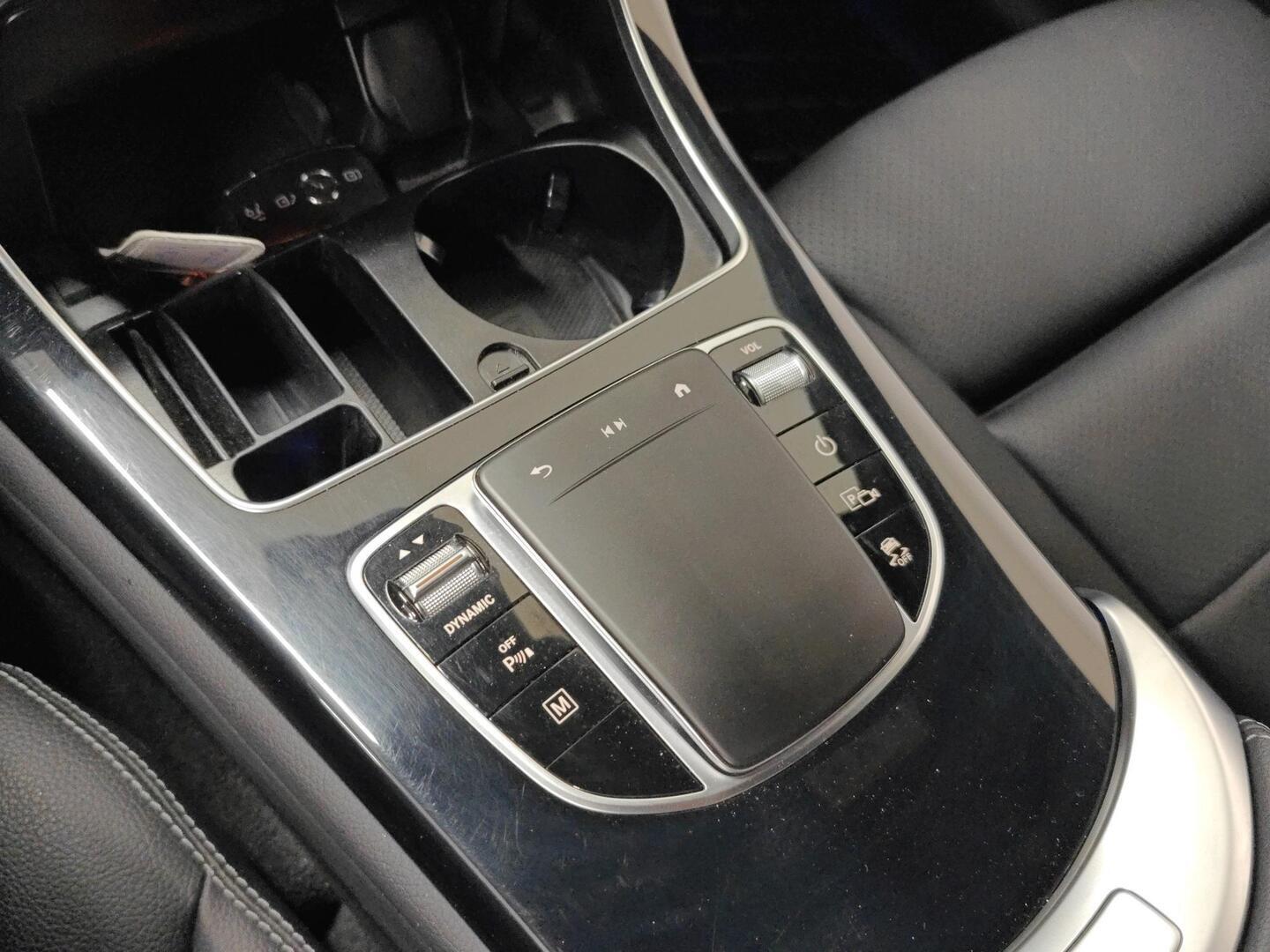 MERCEDES-BENZ GLC 2020