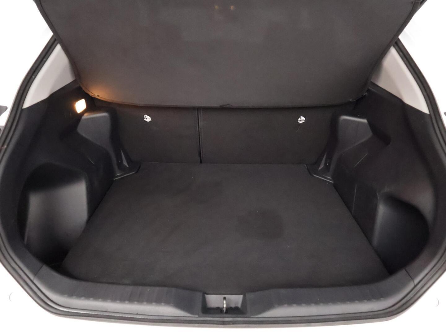 TOYOTA YARIS CROSS 2022