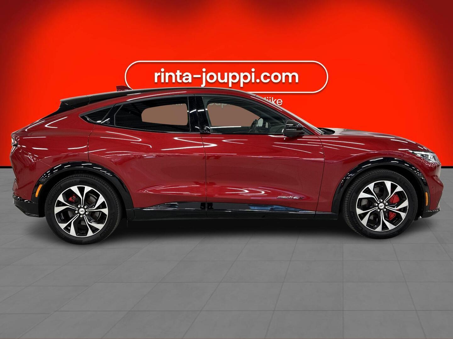 FORD MUSTANG MACH-E 2021