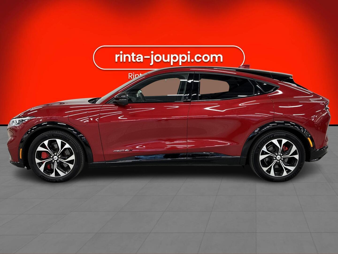 FORD MUSTANG MACH-E 2021