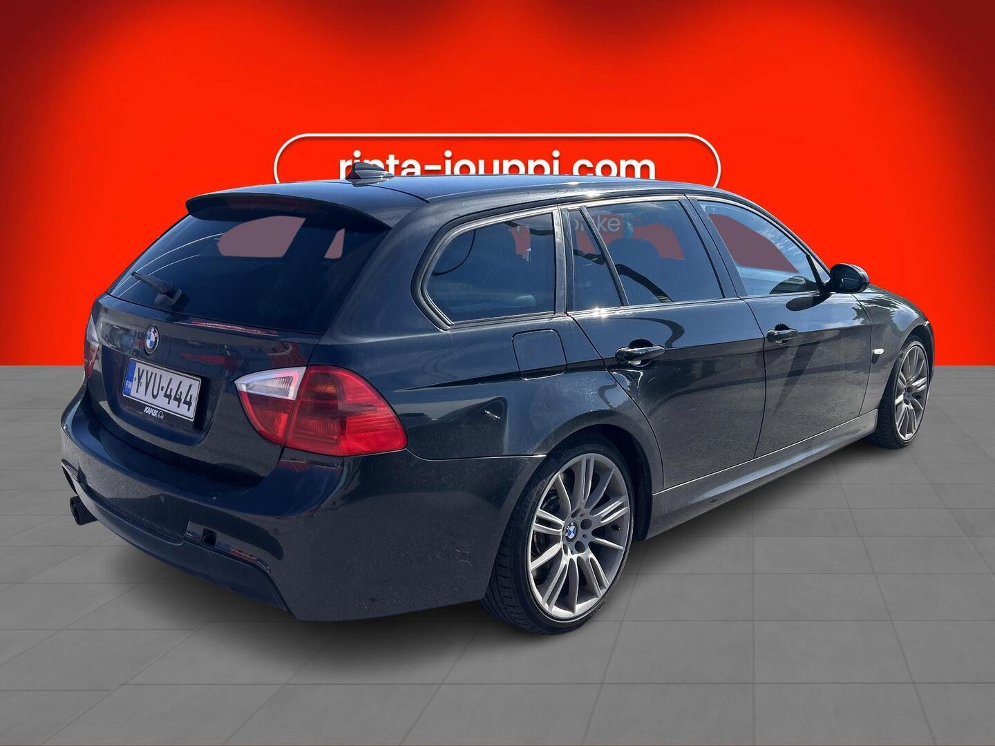 BMW 330 2006
