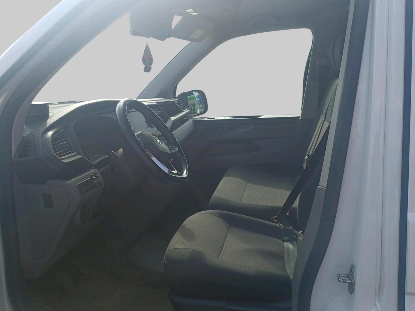 VOLKSWAGEN Transporter 2020