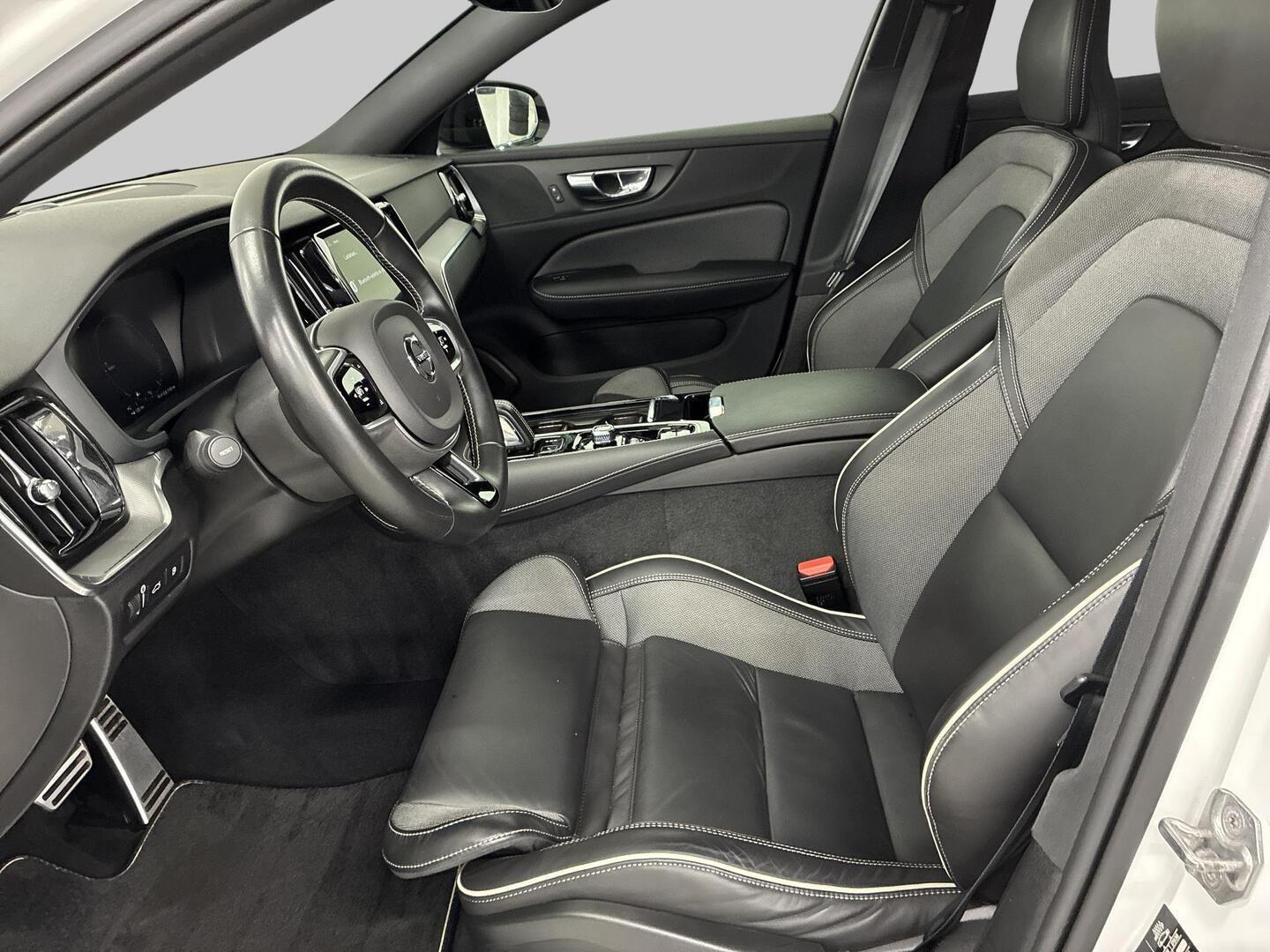 VOLVO S60 2021