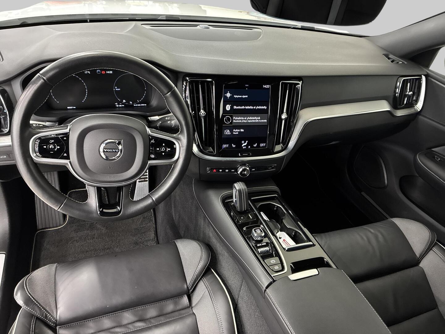 VOLVO S60 2021