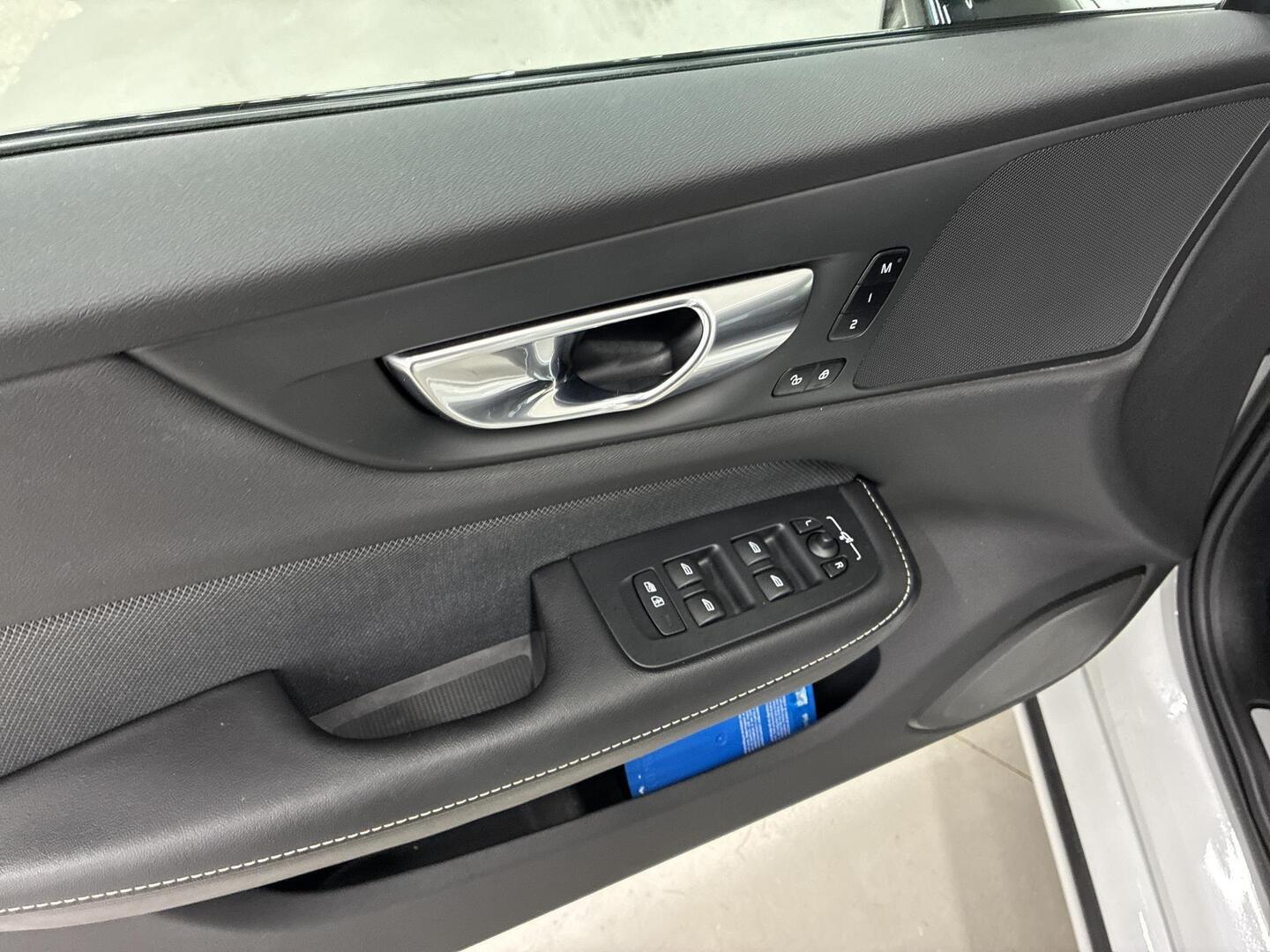VOLVO S60 2021