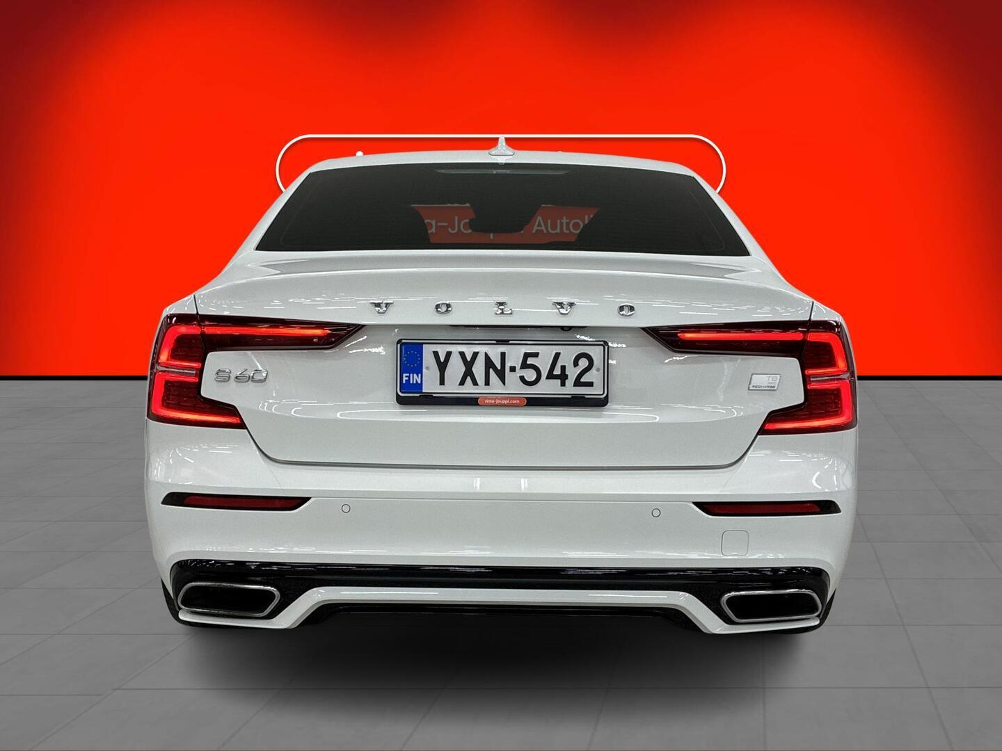 VOLVO S60 2021