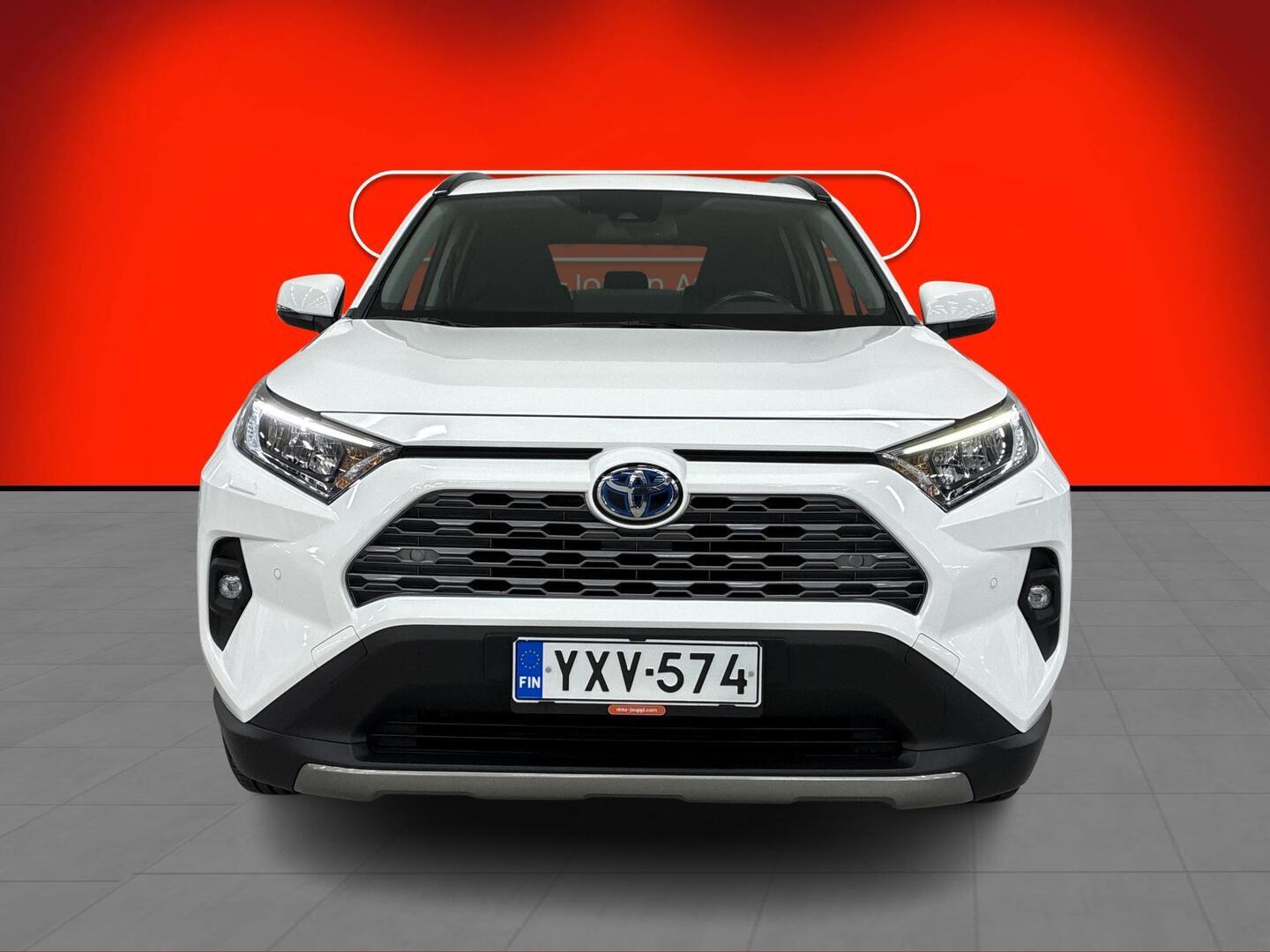 TOYOTA RAV4 2024