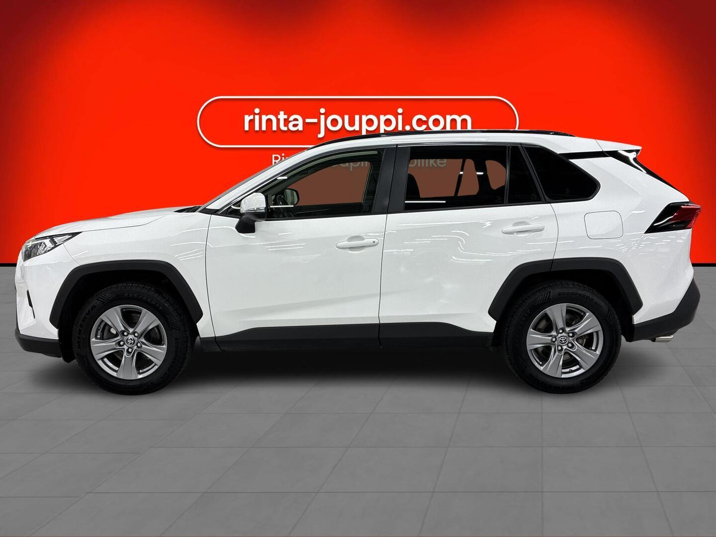 TOYOTA RAV4 2024