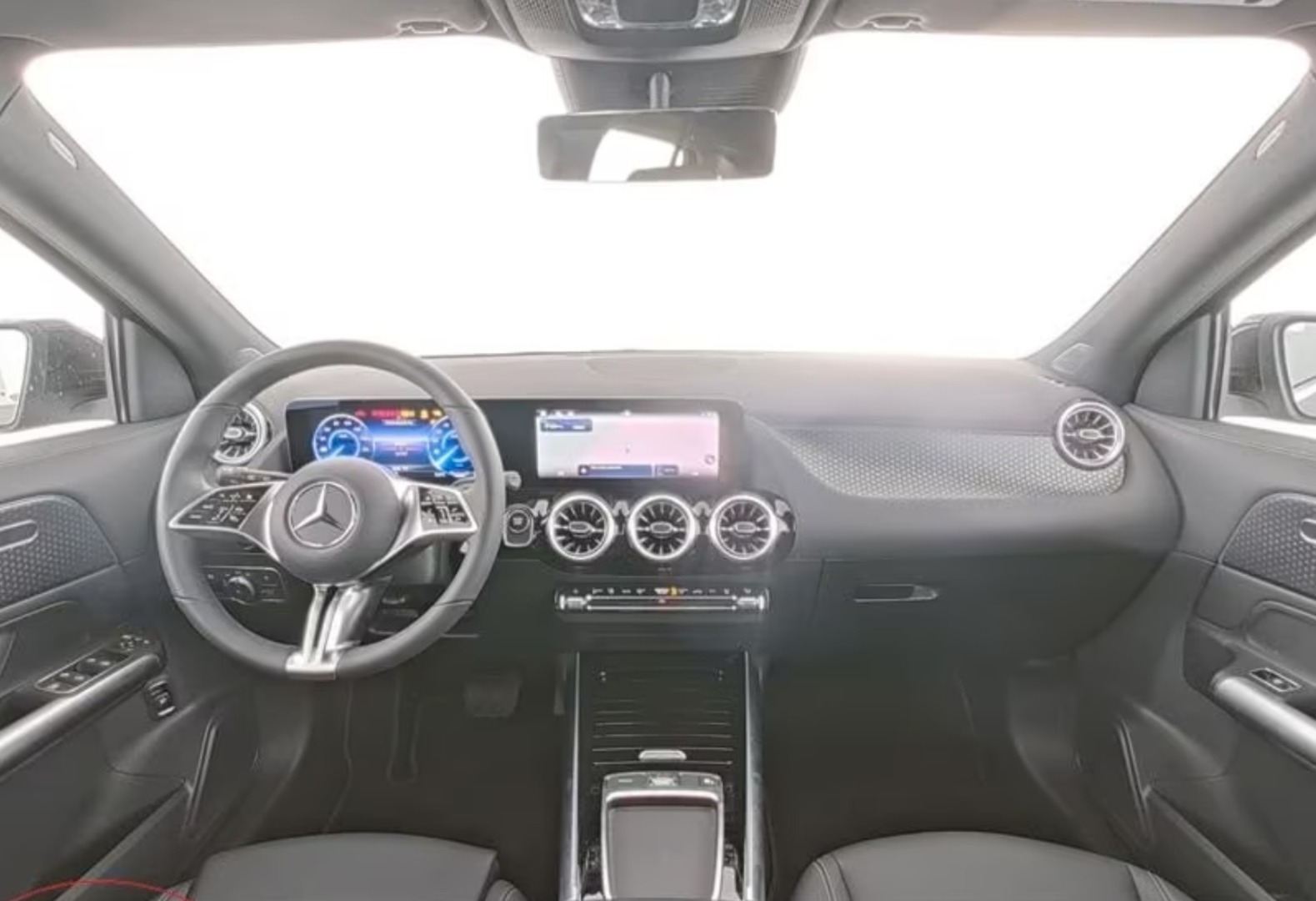 MERCEDES-BENZ EQA 2025