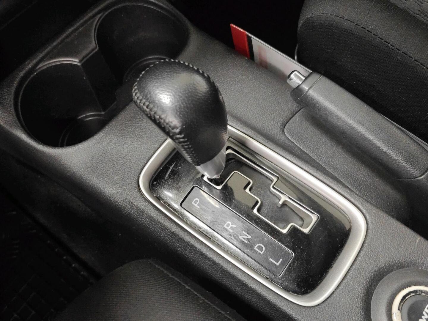 MITSUBISHI Outlander 2014