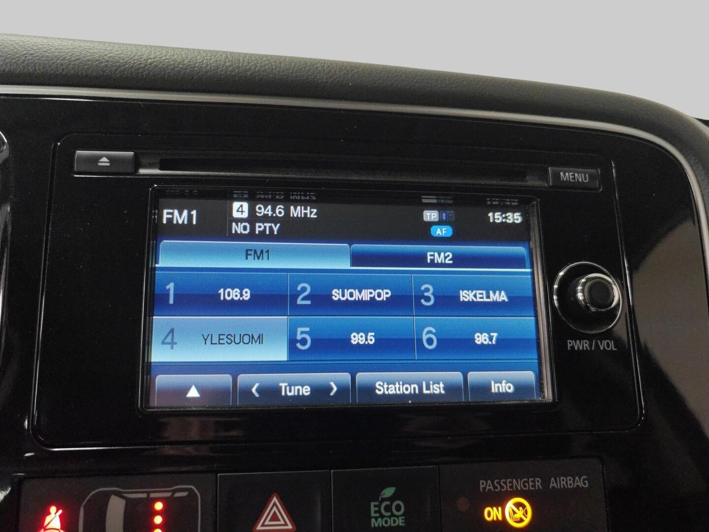 MITSUBISHI Outlander 2014