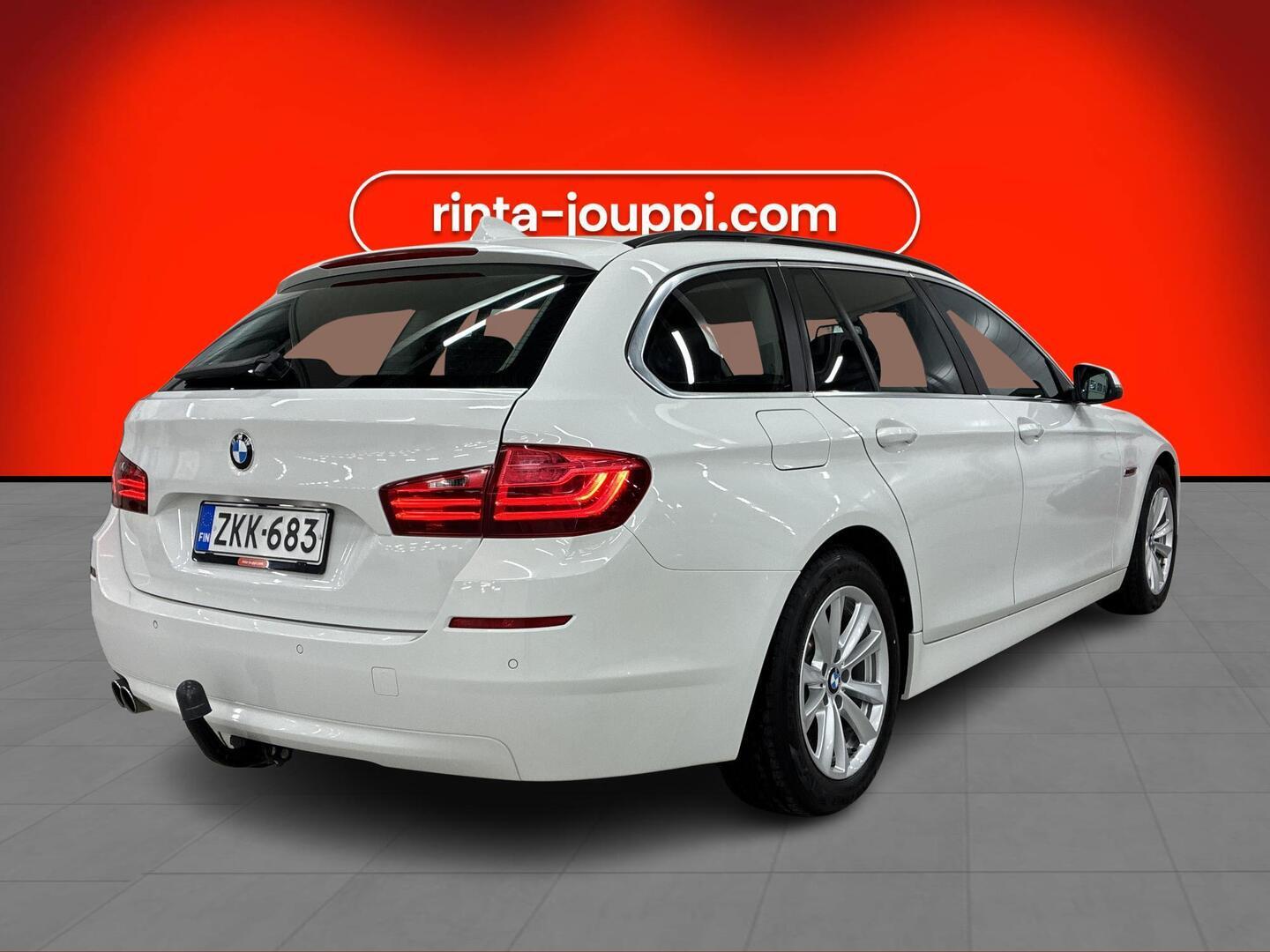 BMW 520 2015