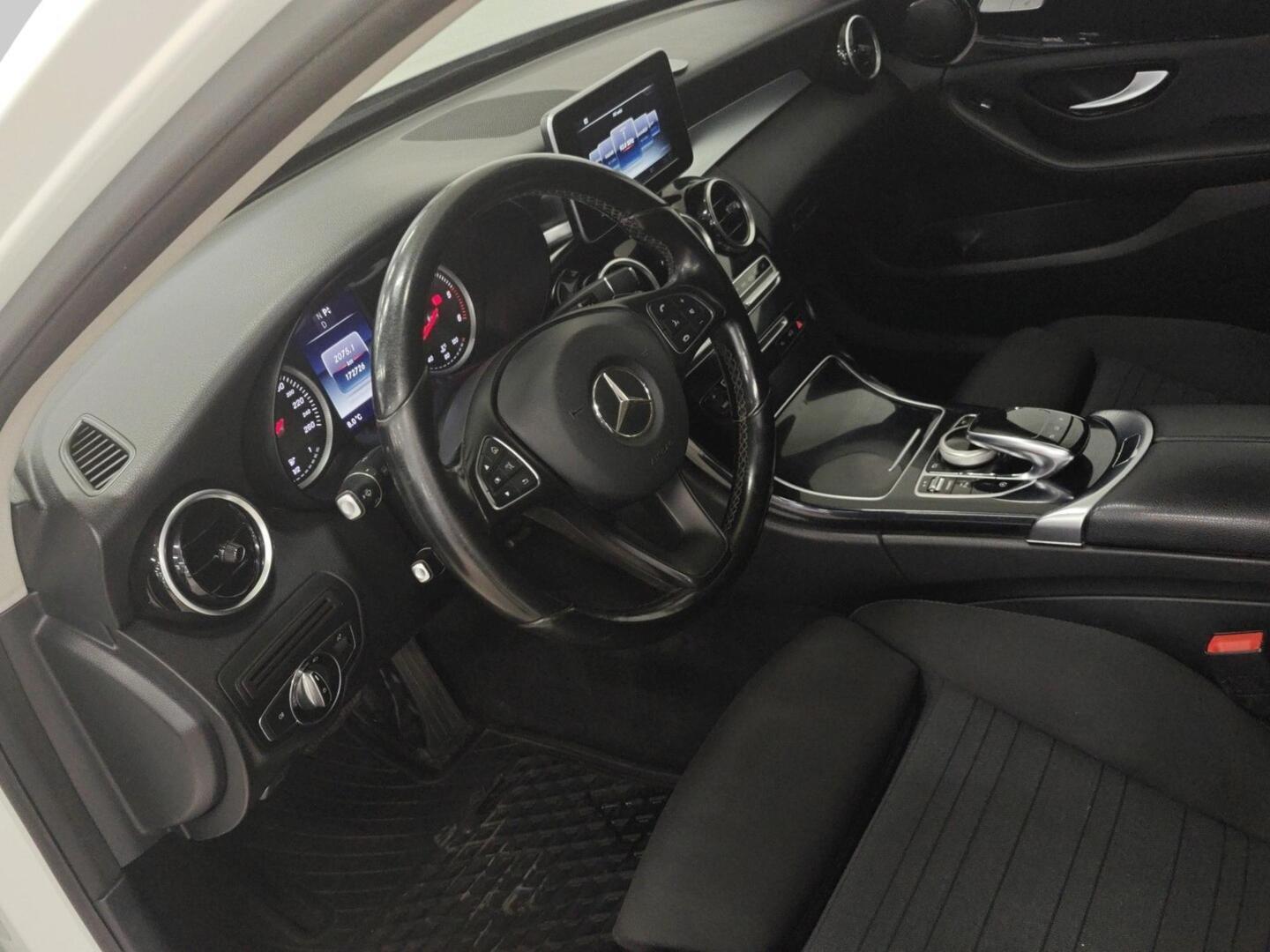 MERCEDES-BENZ C 2016